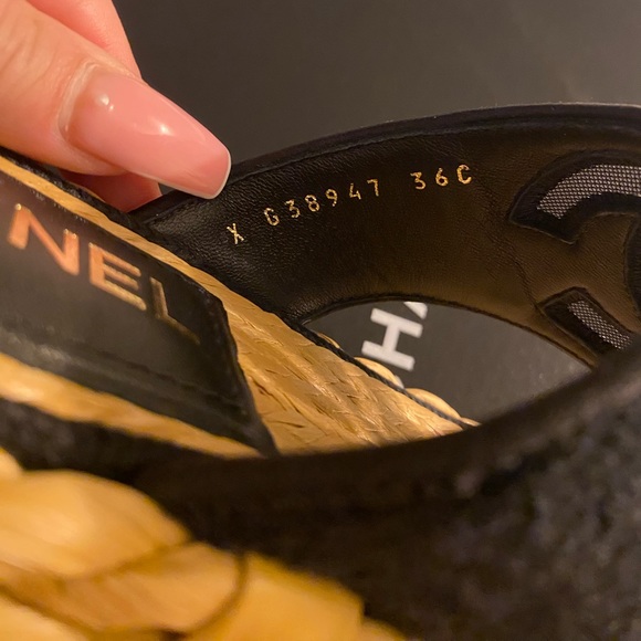 Chanel Thong Sandals - Picture 6 of 6